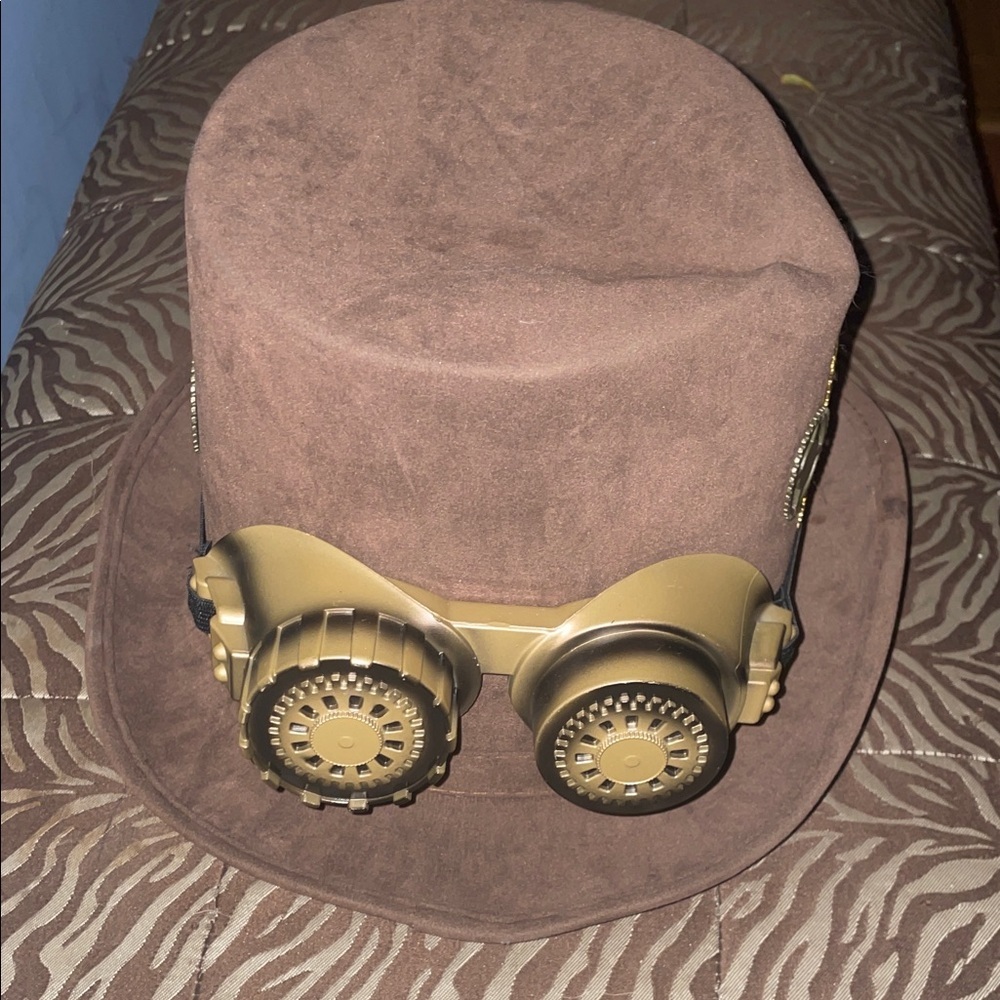 Steampunk Brown Top Hat with Goggles - Picture 1 of 7
